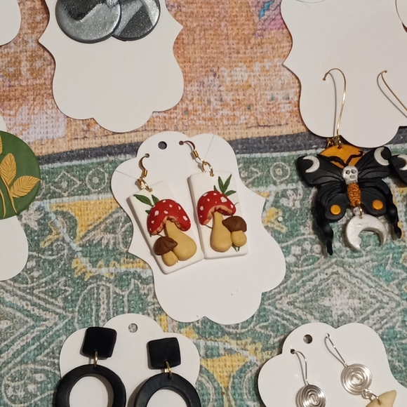 Handmade mushroom earrings - Picture 4 of 5